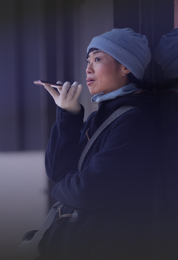 Hero_female_phone